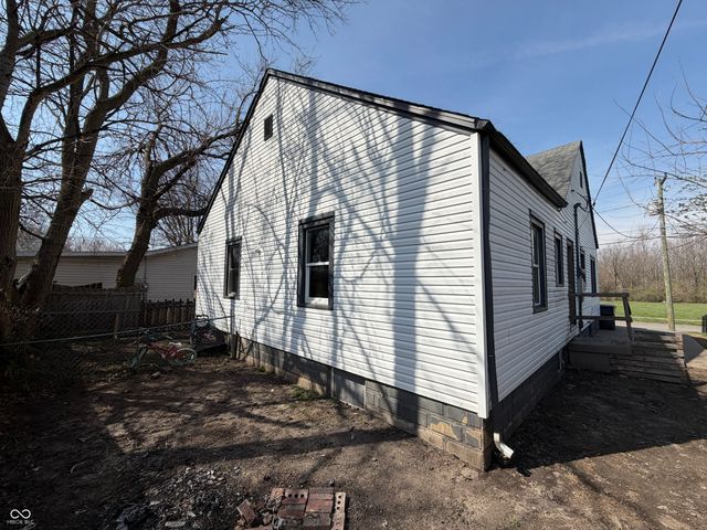 815 E 19th Street, Anderson, IN 46016