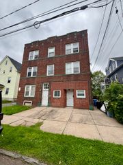 40 Dewey Street, New Britain, CT 06051