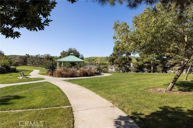 6 Mocha Lane, Ladera Ranch, CA 92694
