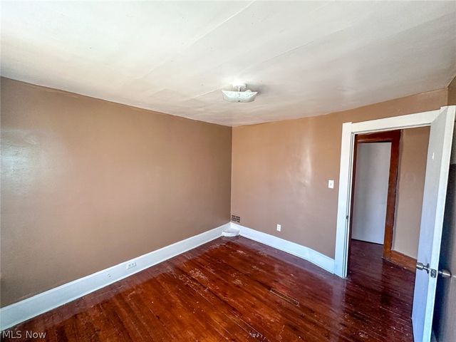 14812 Westropp Avenue, Cleveland, OH 44110