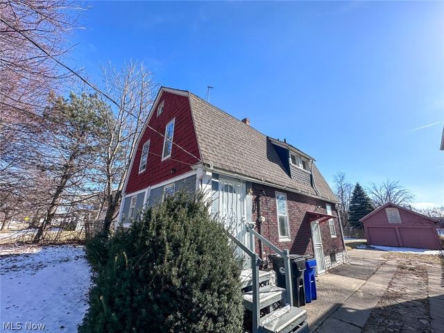 14812 Westropp Avenue, Cleveland, OH 44110