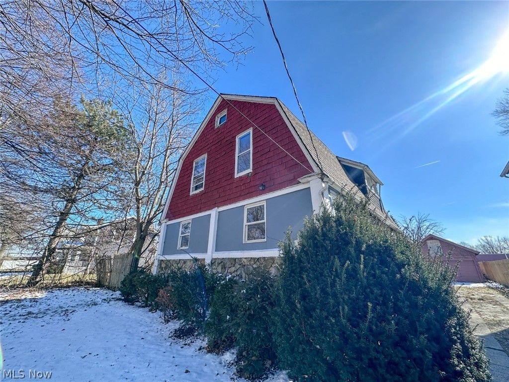 14812 Westropp Avenue, Cleveland, OH 44110