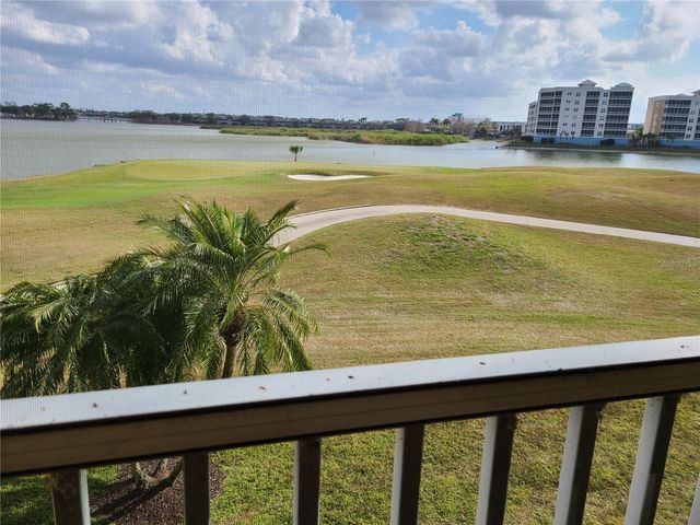 6474 WATERCREST WAY 401, Lakewood Ranch, FL 34202