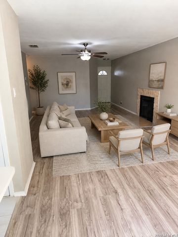 9426 Valley Bend, San Antonio, TX 78250