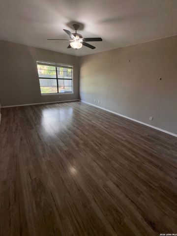 9426 Valley Bend, San Antonio, TX 78250