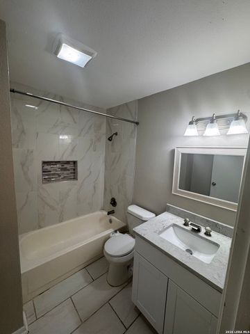 9426 Valley Bend, San Antonio, TX 78250