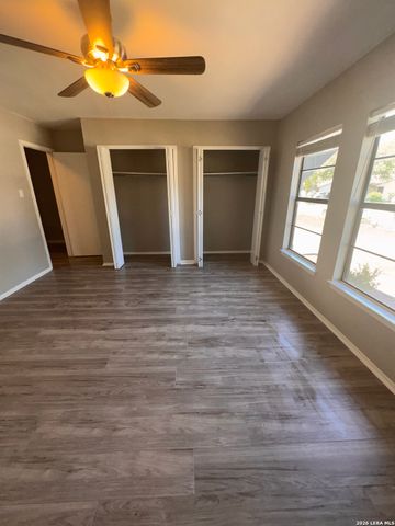 9426 Valley Bend, San Antonio, TX 78250