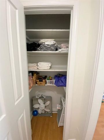 421 & 423 Broussard Ln Lane, Lake Charles, LA 70607