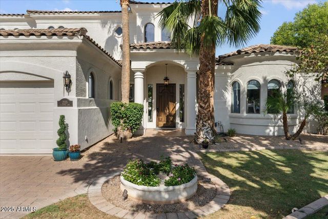 2135 E CLIPPER Lane, Gilbert, AZ 85234