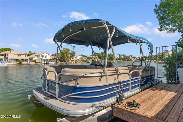 2135 E CLIPPER Lane, Gilbert, AZ 85234