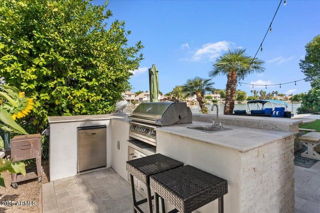 2135 E CLIPPER Lane, Gilbert, AZ 85234