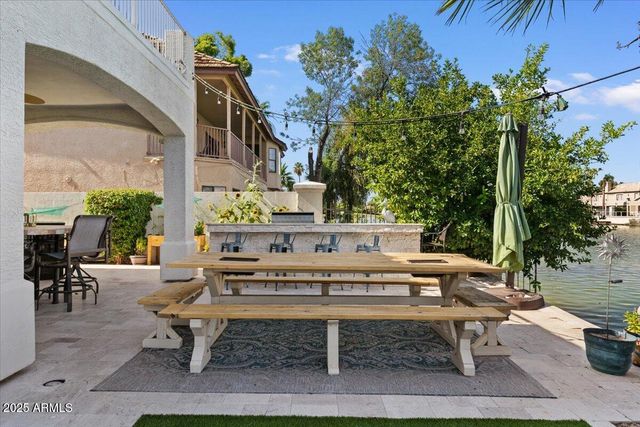 2135 E CLIPPER Lane, Gilbert, AZ 85234