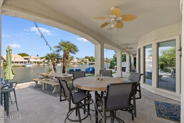 2135 E CLIPPER Lane, Gilbert, AZ 85234