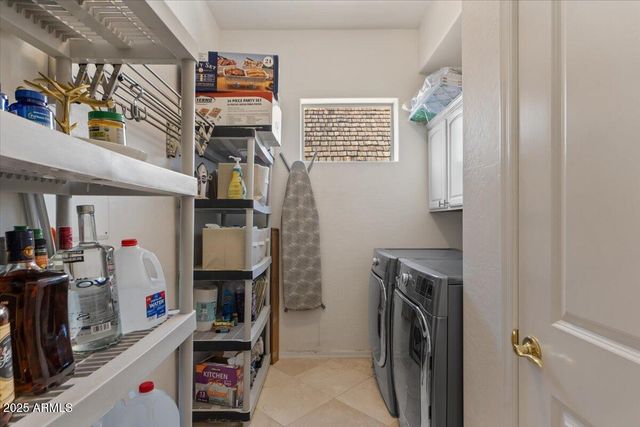 2135 E CLIPPER Lane, Gilbert, AZ 85234