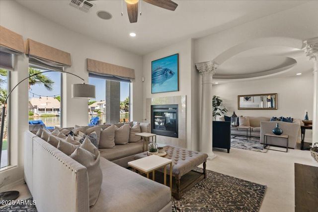 2135 E CLIPPER Lane, Gilbert, AZ 85234