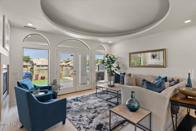 2135 E CLIPPER Lane, Gilbert, AZ 85234