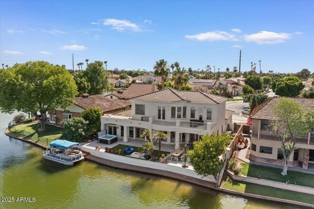 2135 E CLIPPER Lane, Gilbert, AZ 85234