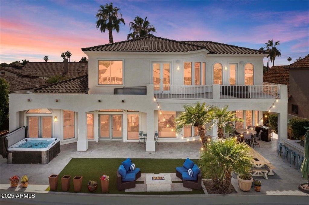 2135 E CLIPPER Lane, Gilbert, AZ 85234