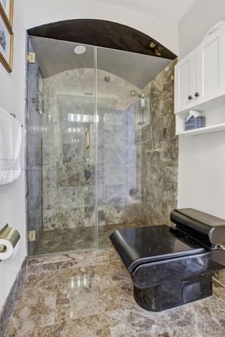 8704 Mahogany Ave, Plantation, FL 33324