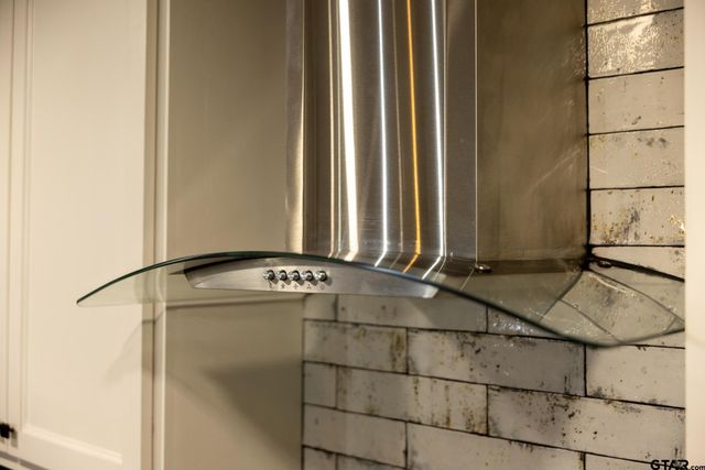 172 Private Road 6292, Mineola, TX 75773