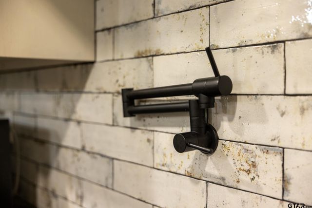 172 Private Road 6292, Mineola, TX 75773