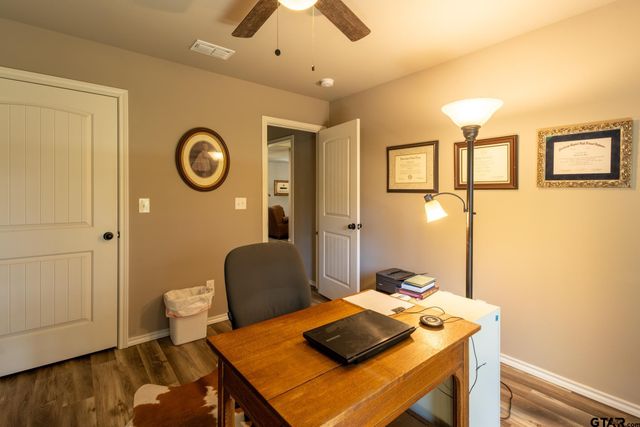 172 Private Road 6292, Mineola, TX 75773