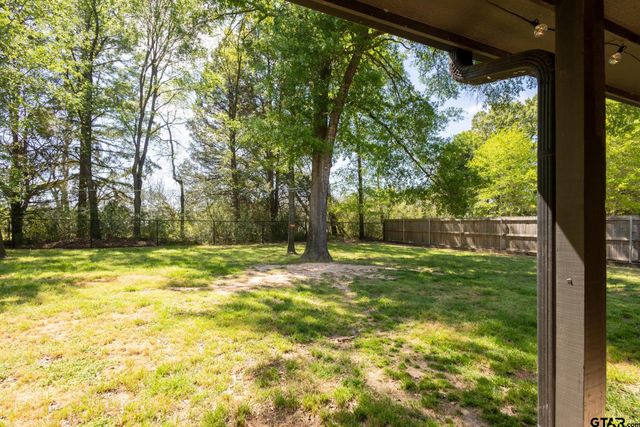 172 Private Road 6292, Mineola, TX 75773