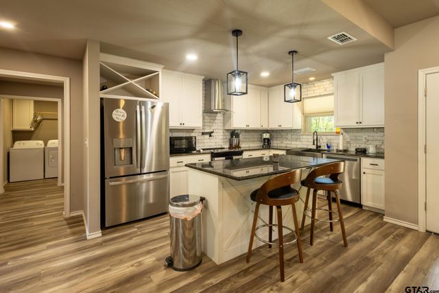 172 Private Road 6292, Mineola, TX 75773