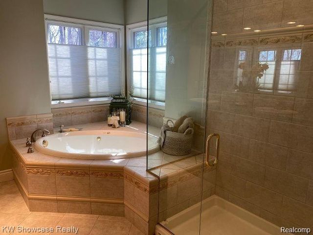 62727 Tournament Drive, Washington Township, MI 48094