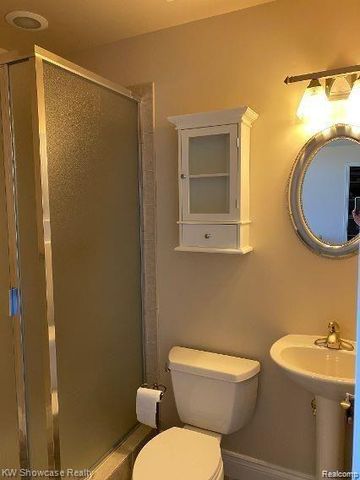 62727 Tournament Drive, Washington Township, MI 48094