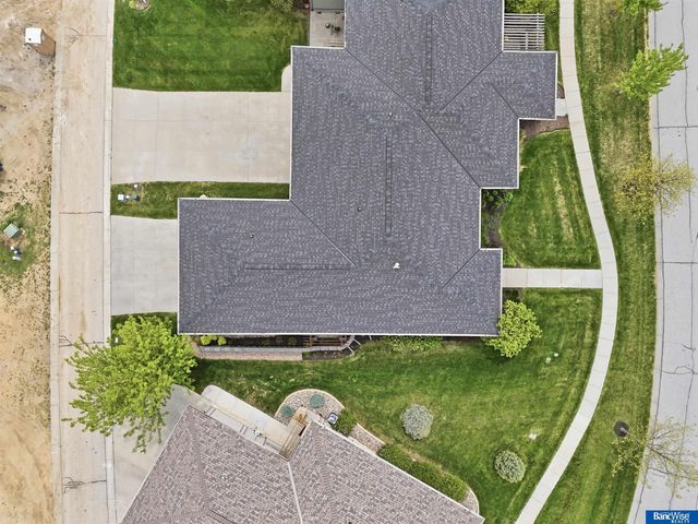 595 Penrose Drive, Lincoln, NE 68521