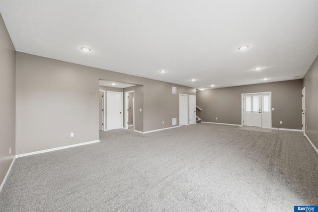 595 Penrose Drive, Lincoln, NE 68521