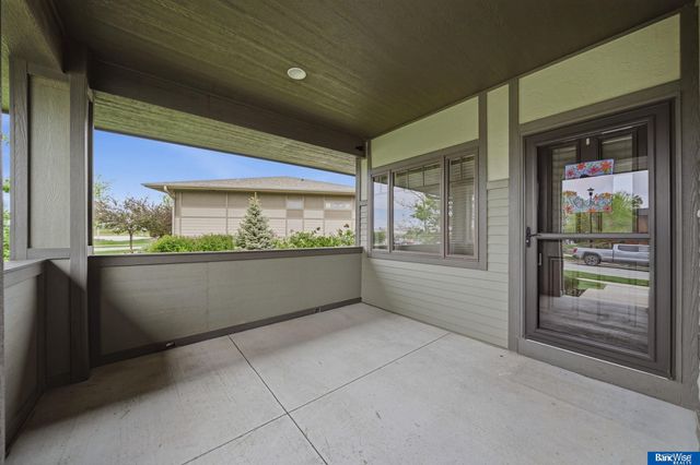 595 Penrose Drive, Lincoln, NE 68521