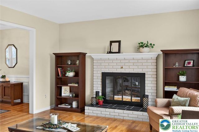 126 Hillcrest Drive South, Macungie Boro, PA 18062