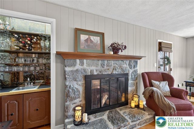 126 Hillcrest Drive South, Macungie Boro, PA 18062