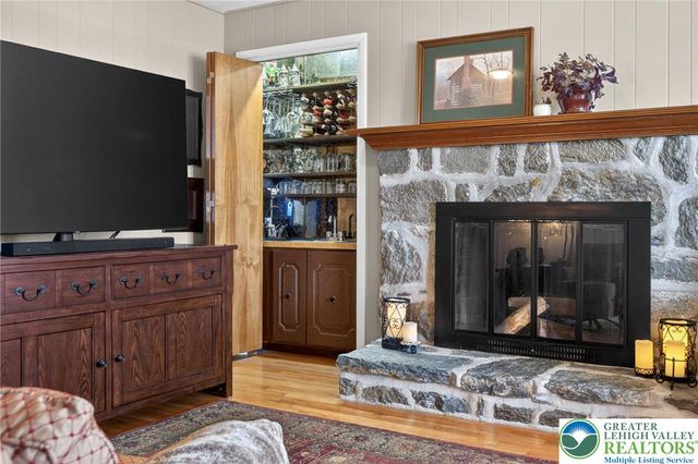 126 Hillcrest Drive South, Macungie Boro, PA 18062