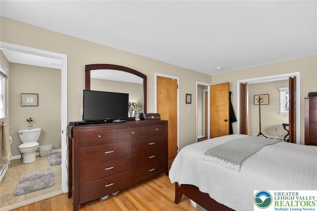 126 Hillcrest Drive South, Macungie Boro, PA 18062