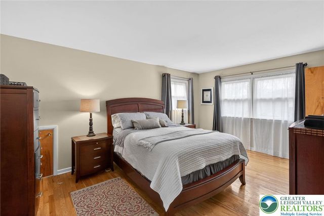 126 Hillcrest Drive South, Macungie Boro, PA 18062