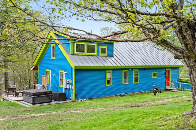 3955 VT Route 100, Warren, VT 05674