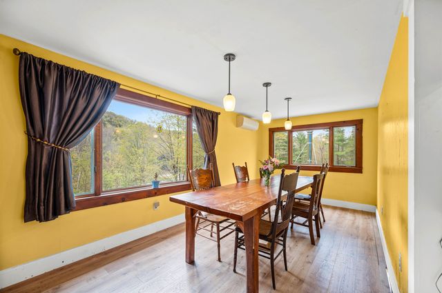 3955 VT Route 100, Warren, VT 05674