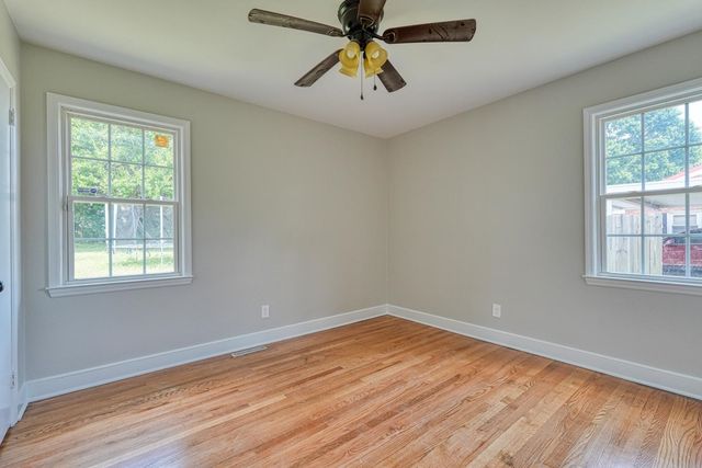 112 Cardinal Avenue, Inman, SC 29349