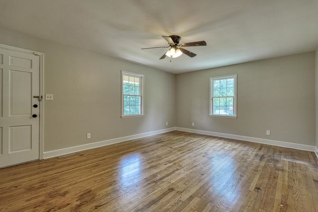 112 Cardinal Avenue, Inman, SC 29349