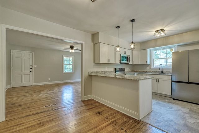 112 Cardinal Avenue, Inman, SC 29349