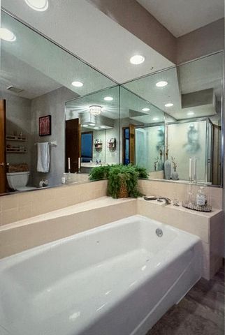 7610 15th Street Lane N 907, Oakdale, MN 55128