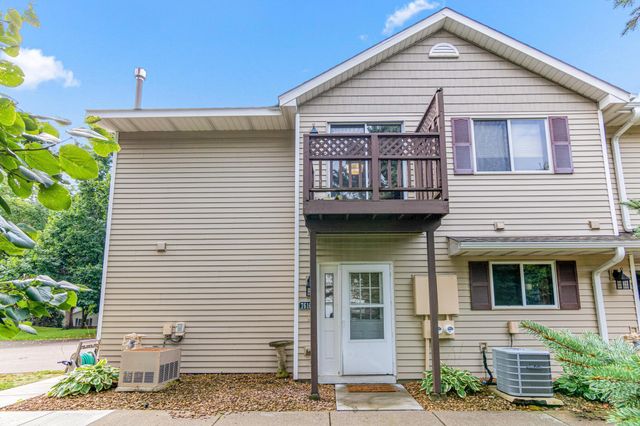 7610 15th Street Lane N 907, Oakdale, MN 55128