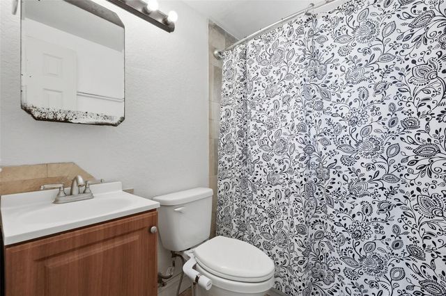 5421 64TH AVENUE N, Pinellas Park, FL 33781