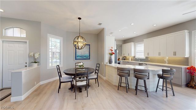 16456 Edgemont DR, Fort Myers, FL 33908