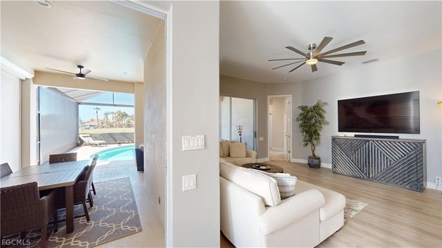 16456 Edgemont DR, Fort Myers, FL 33908