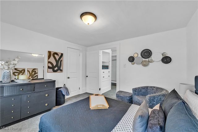 669 N Way Street, Barberton, OH 44203