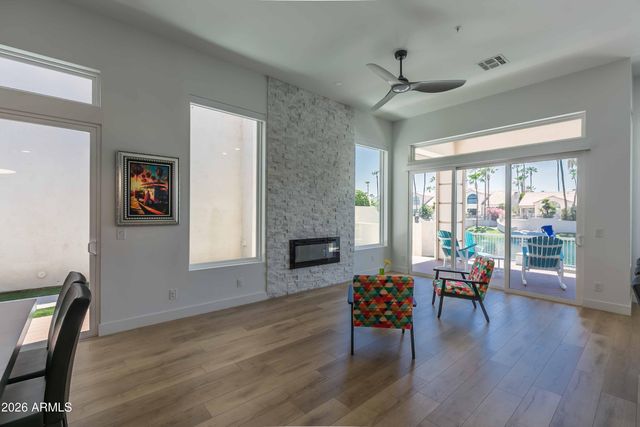 10151 E COCHISE Drive, Scottsdale, AZ 85258